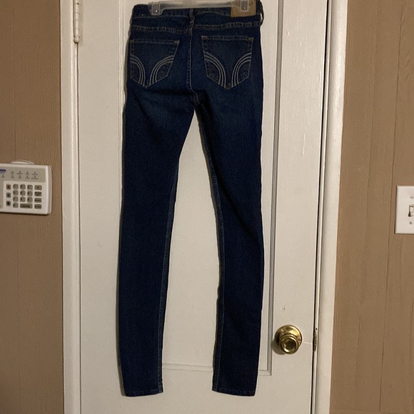 Hollister Super Skinny Jean - Picture 2 of 3